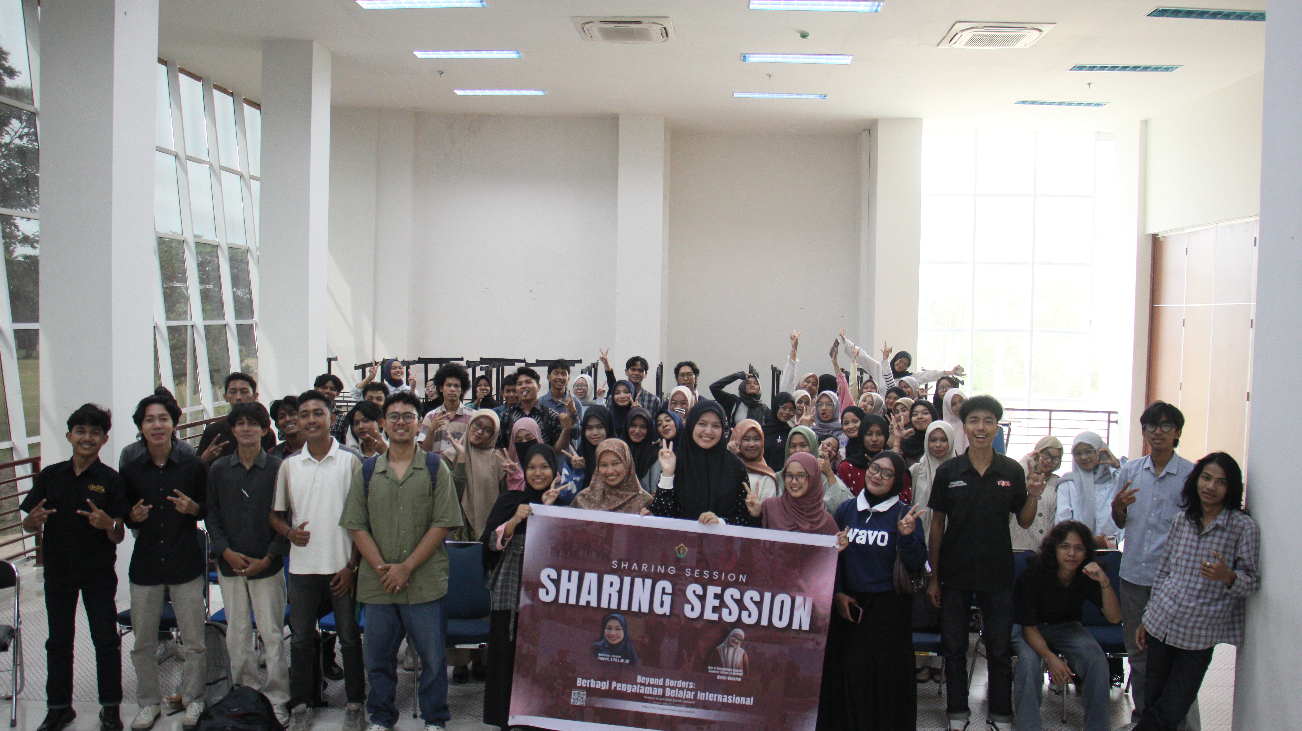 Foto bersama acara Sharing Session Arsitektur Unimal "Beyond Borders"